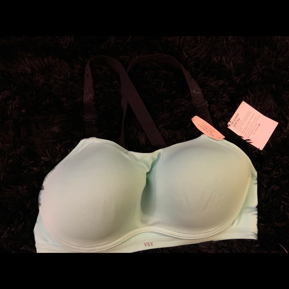 Sports bra - Picture 2 of 2